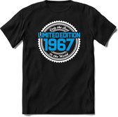 1967 Limited Edition | Feest Kado T-Shirt Heren - Dames | Wit - Blauw | Perfect Verjaardag Cadeau Shirt | Grappige Spreuken - Zinnen - Teksten | Maat M