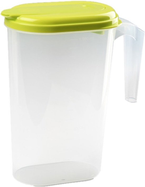 2x stuks waterkan/sapkan transparant/groen met een inhoud van 1.75