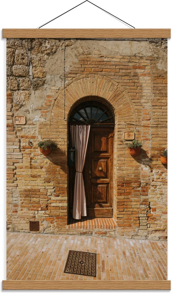 Schoolplaat – Voordeur Klein Bruin Huisje - 40x60cm Foto op Textielposter (Wanddecoratie o