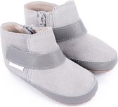 Grey winterboots