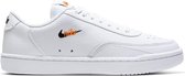 Nike Court Vintage Premium Dames Sneakers - White/Black-Total Orange - Maat 38.5