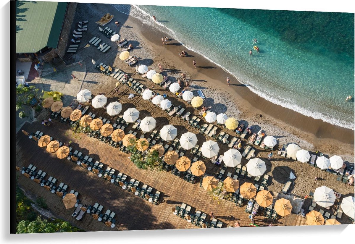 KuijsFotoprint Canvas - Groot Strand met Parasols en Blauwe Zee - 120x80cm Foto op Canvas Schilderij (Wanddecoratie op Canvas)