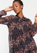 LOLALIZA Mini jurk met bloemen en lange mouwen - Zwart - Maat 36