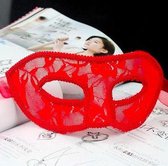 Rood Venetiaans masker (kant)