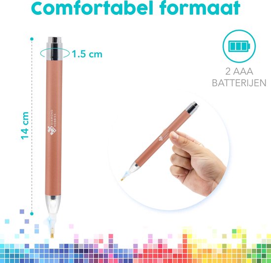 Un stylo de peinture diamant couleur cuivre de 14 cm de long et 1,5 cm de large, tenu dans une main.