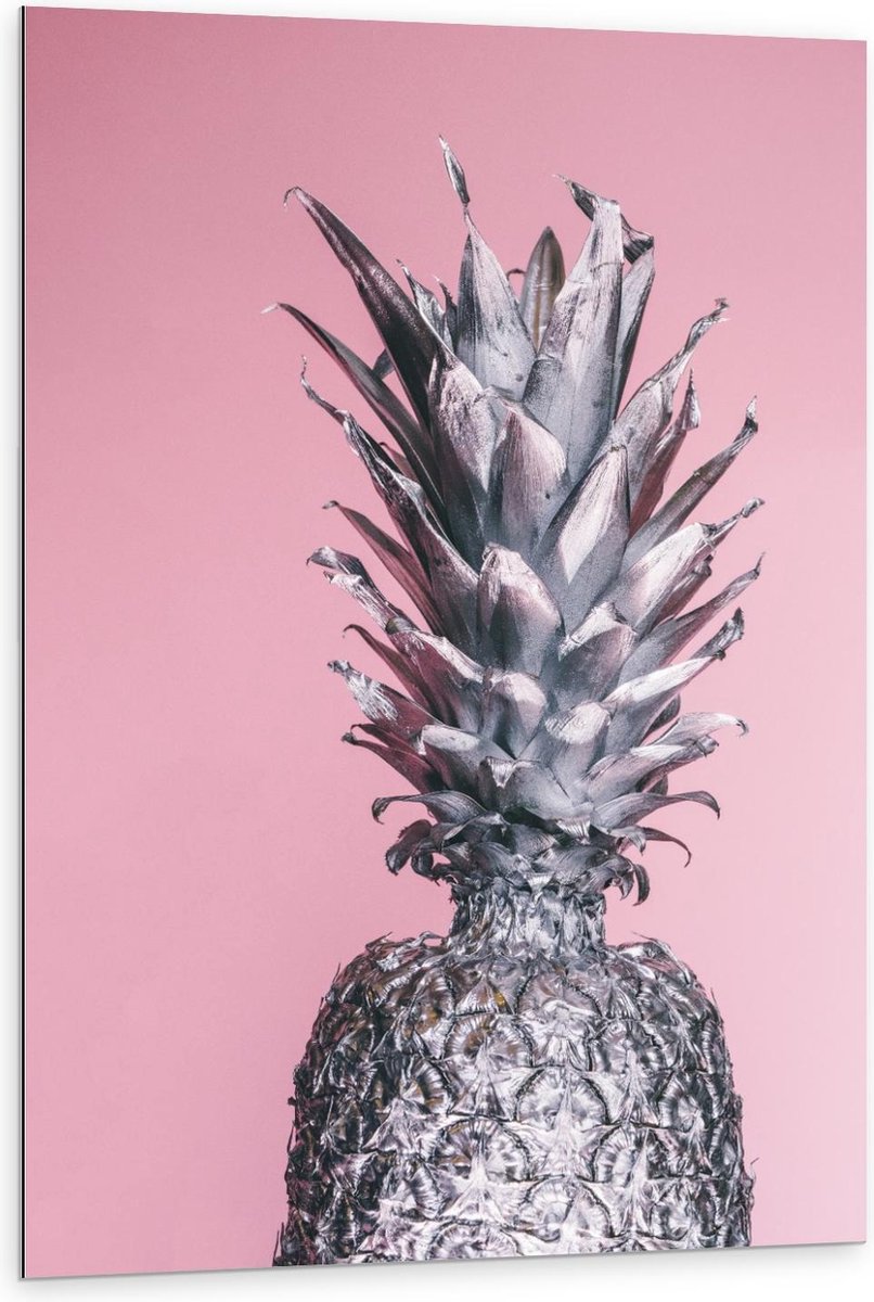 Dibond - Zilveren Ananas op Roze Achtergrond - 80x120cm Foto op Aluminium (Met Ophangsysteem)