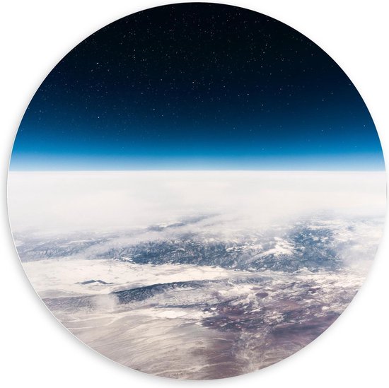 Forex Wandcirkel - Satelliet Foto Boven Wolken en Sterren - 100x100cm Foto op Wandcirkel (met ophangsysteem)