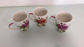 Thee- en koffie kopjes - bloemen afdruk - 3ps.