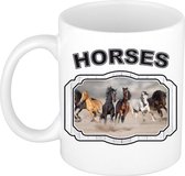 Dieren liefhebber paard mok 300 ml - kerramiek - cadeau beker / mok paarden liefhebber