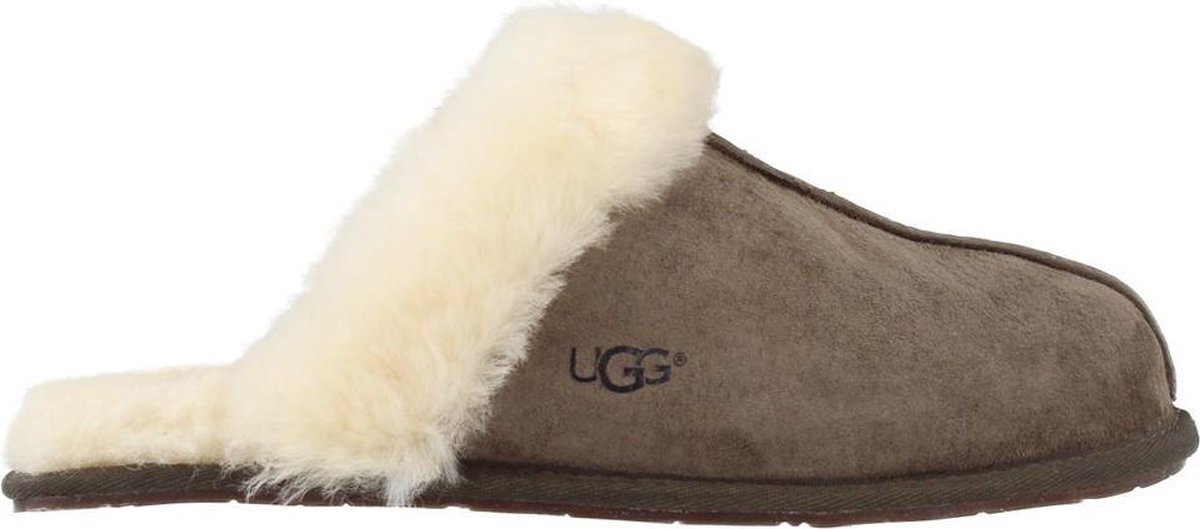 UGG Scuffette II Dames Pantoffels - Espresso - Maat 38 | bol.com