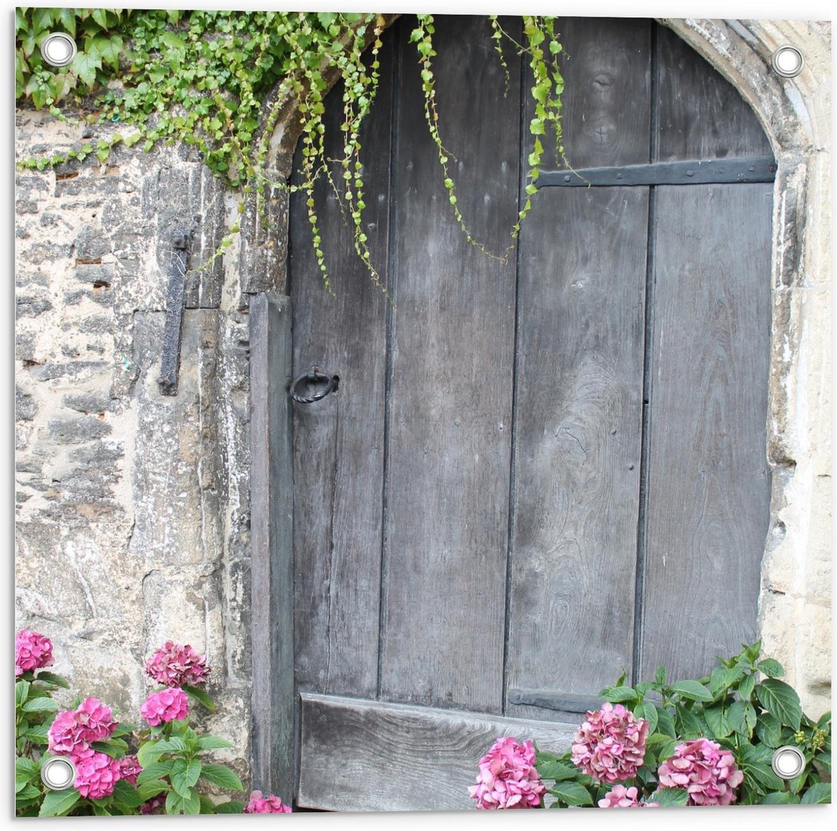 Tuinposter – Grijze Voordeur met Bloemen - 50x50cm Foto op Tuinposter (wanddecoratie voor