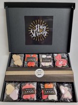 LOVE Box met Mystery Card 'Stay Strong' met persoonlijke (video)boodschap | 8 soorten heerlijke hart snoepjes en een liefdevol kado | Valentijnsdag | Moederdag | Vaderdag | Verjaardag