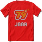 79 Jaar Feest T-Shirt | Goud - Zilver | Grappig Verjaardag Cadeau Shirt | Dames - Heren - Unisex | Tshirt Kleding Kado | - Rood - XXL