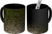 Magische Mok - Foto op Warmte Mokken - Koffiemok - Glitters op een zwarte achtergrond - Magic Mok - Beker - 350 ML - Theemok