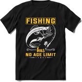 Fishing Has No Age Limit - Vissen T-Shirt | Geel | Grappig Verjaardag Vis Hobby Cadeau Shirt | Dames - Heren - Unisex | Tshirt Hengelsport Kleding Kado - Zwart - S