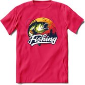Fishing - Vissen T-Shirt | Grappig Verjaardag Vis Hobby Cadeau Shirt | Dames - Heren - Unisex | Tshirt Hengelsport Kleding Kado - Roze - S