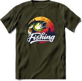 Fishing - Vissen T-Shirt | Grappig Verjaardag Vis Hobby Cadeau Shirt | Dames - Heren - Unisex | Tshirt Hengelsport Kleding Kado - Leger Groen - XL