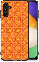 Smartphone Hoesje Geschikt voor Samsung Galaxy A13 5G | Geschikt voor Samsung Galaxy A04s Cover Case met Zwarte rand Batik Orange