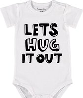 Baby Rompertje met tekst 'Lets hug it out' | Korte mouw l | wit zwart | maat 62/68 | cadeau | Kraamcadeau | Kraamkado