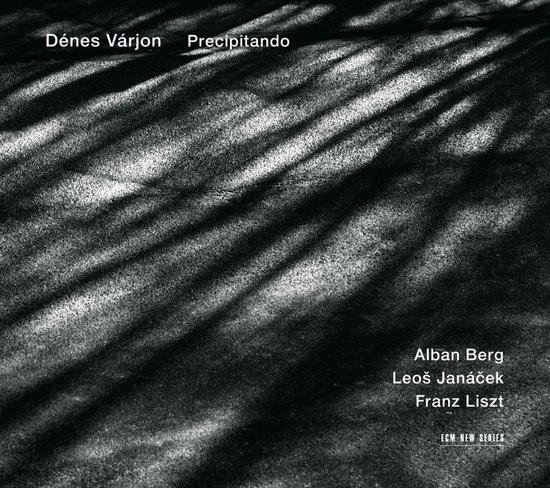 Albumhoes van Dénes Várjon met de titel Precipitando. Tekst: Alban Berg, Leoš Janáček, Franz Liszt, ECM NEW SERIES.