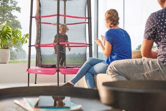 Salta Junior - ø 140 cm - Elastieken veren en veiligheidsnet - Ronde mini/kleine trampoline voor binnen en buiten - Kinder trampoline - Roze