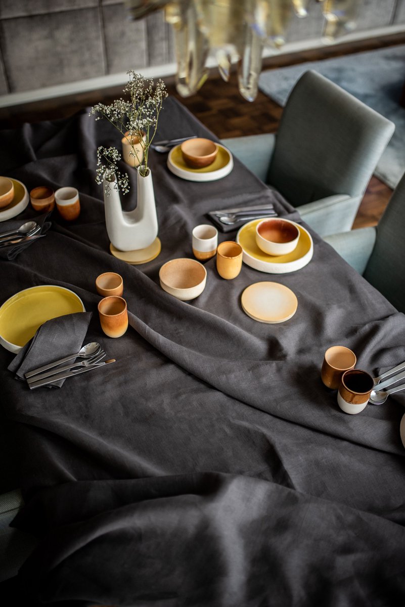 VANLINNEN - Linen Graphite tablecloth - natural 100% linen - 180cm x 430cm - grafiet linnen tafelkleed