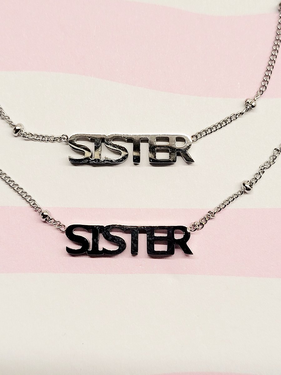 Yehwang - Ketting - Sisters - Sister & Sister- Zusjes - Necklace - Zilverkleurig - Stainless Steel - Nikkelvrij - Verkleurd Niet