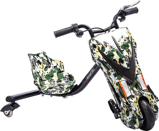 Elektrische drift trike met camouflageprint, zitting en stuurtje.