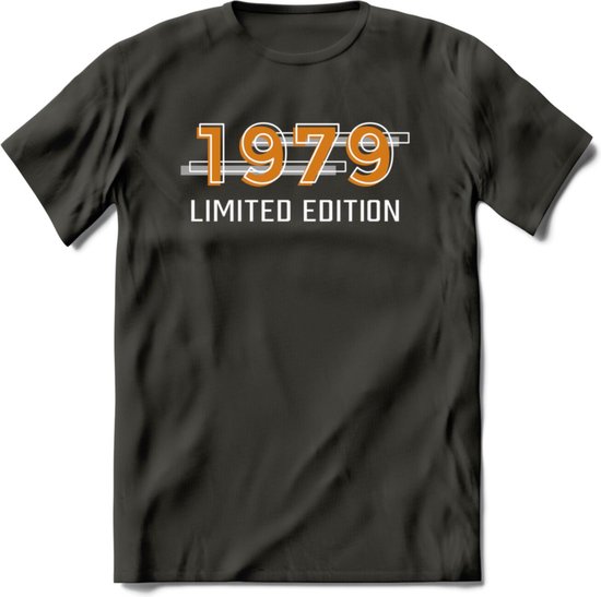 1979 Limited Edition T-Shirt | Goud - Zilver | Grappig Verjaardag en Feest Cadeau Shirt | Dames - Heren - Unisex | Tshirt Kleding Kado | - Donker Grijs - L