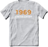 1969 Limited Edition T-Shirt | Goud - Zilver | Grappig Verjaardag en Feest Cadeau Shirt | Dames - Heren - Unisex | Tshirt Kleding Kado | - Licht Grijs - Gemaleerd - S