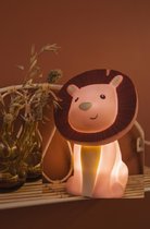 Atelier Pierre - Nachtlamp LED - Leeuw Hakuna - Roze/Bruin/Beige - H 22 cm - met USB oplader