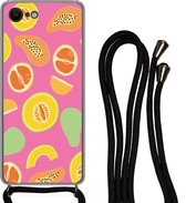 Hoesje met koord Geschikt voor iPhone SE 2020 - Fruit - Patronen - Roze - Siliconen - Crossbody - Backcover met Koord - Telefoonhoesje met koord - Hoesje met touw