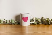 Smartphonica Mok met roze hart opdruk - Geschikt als Valentijnsdag cadeau - liefde