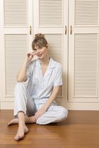 Seamlife Homewear - Luxe Dames Pyjama Set - Maat (L) - 100% Biologisch Katoen Satijn - Korte Mouwen - Lichtblauw Gestreept
