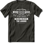 98 Jaar Legend T-Shirt | Zilver - Wit | Grappig Verjaardag en Feest Cadeau | Dames - Heren - Unisex | Kleding Kado | - Donker Grijs - L