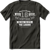 16 Jaar Legend T-Shirt | Zilver - Wit | Grappig Verjaardag en Feest Cadeau | Dames - Heren - Unisex | Kleding Kado | - Donker Grijs - 3XL