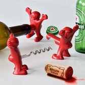 Set van 3 wijnaccessoires - kurkentrekker - wijnstop - flessenopener - wijnopener - flessenstop - grappig gadget - drie rode mannetjes - wijn bewaren - bierfles openen