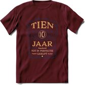 10 Jaar Legendarisch Gerijpt T-Shirt | Royal Blue - Ivoor | Grappig Verjaardag en Feest Cadeau Shirt | Dames - Heren - Unisex | Tshirt Kleding Kado | - Burgundy - XXL