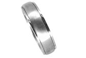 RVS - geborsteld zilver - ring maat 18, twee los ring op elkaar die je mee kan draaien - ( ook wel stress ring genoemd).