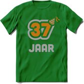 37 Jaar Feest T-Shirt | Goud - Zilver | Grappig Verjaardag Cadeau Shirt | Dames - Heren - Unisex | Tshirt Kleding Kado | - Donker Groen - S