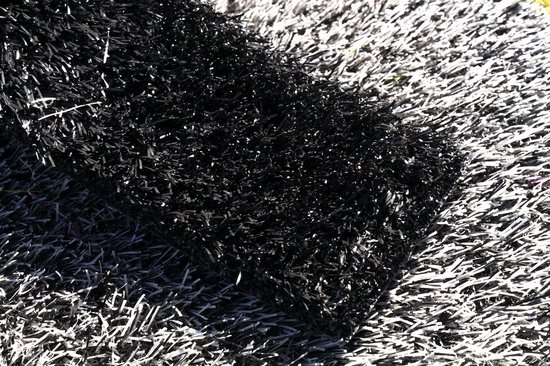 Zwart Kunstgras 4 x 25 meter - 25mm ✅ Nederlandse Productie ✅ Waterdoorlatend | Tuin | Kind | Dier