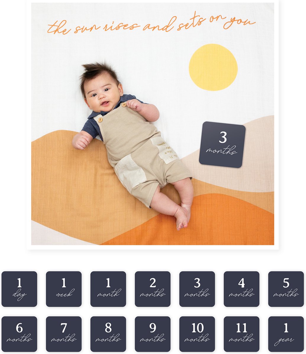 Lulujo Baby's First Year - swaddle & cards - Sunrise