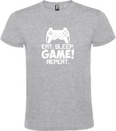 Grijs t-shirt met tekst 'EAT SLEEP GAME REPEAT' print Wit  size 4XL