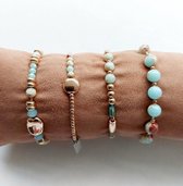 Armbanden - set van 4 armbandjes - Aqua/Goud - Boho - kralen armbandjes - Dames - Mix en Match