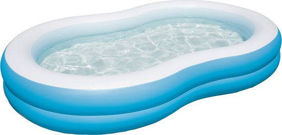 Blauw en wit Bestway opblaasbaar zwembad met gevuld water.