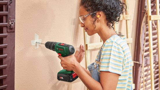 Perceuse à percussion sans fil Bosch EasyImpact 18V-40 - 1x batterie Li-Ion 18 V (0 Ah) et chargeur