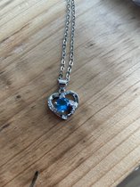 Akyol - hart ketting - voor hem en haar - Valentijn cadeau - zilveren ketting - hartjes ketting - ketting - collier - hart - ketting met een hanger - harten - zilver - accessoires