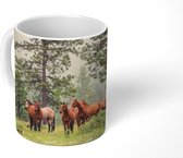 Mok - Verzameling Quarter horses in het bos - 350 ML - Beker - Uitdeelcadeautjes