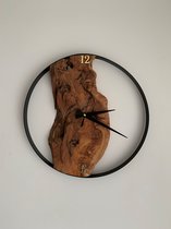 Hazal Wood - Klok - Wanddecoratie - Olijfboomhout - 40 cm diameter