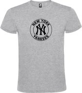 Grijs T-Shirt met “ New York Yankees “ logo Zwart Size M